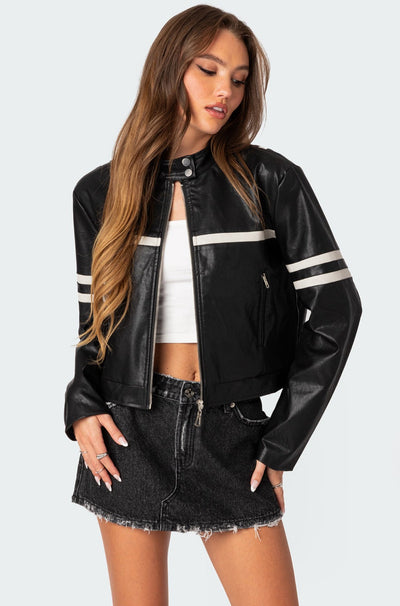 Veste à rayures blanches